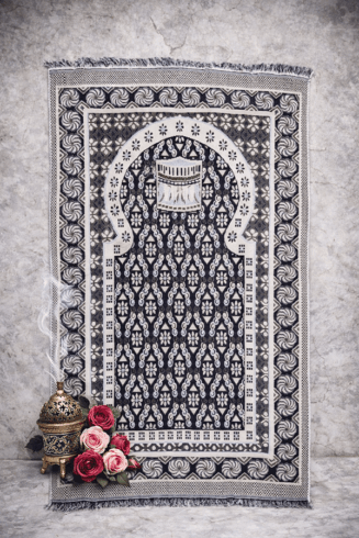 Ultra Premium Travel Janamaz J4 - Black